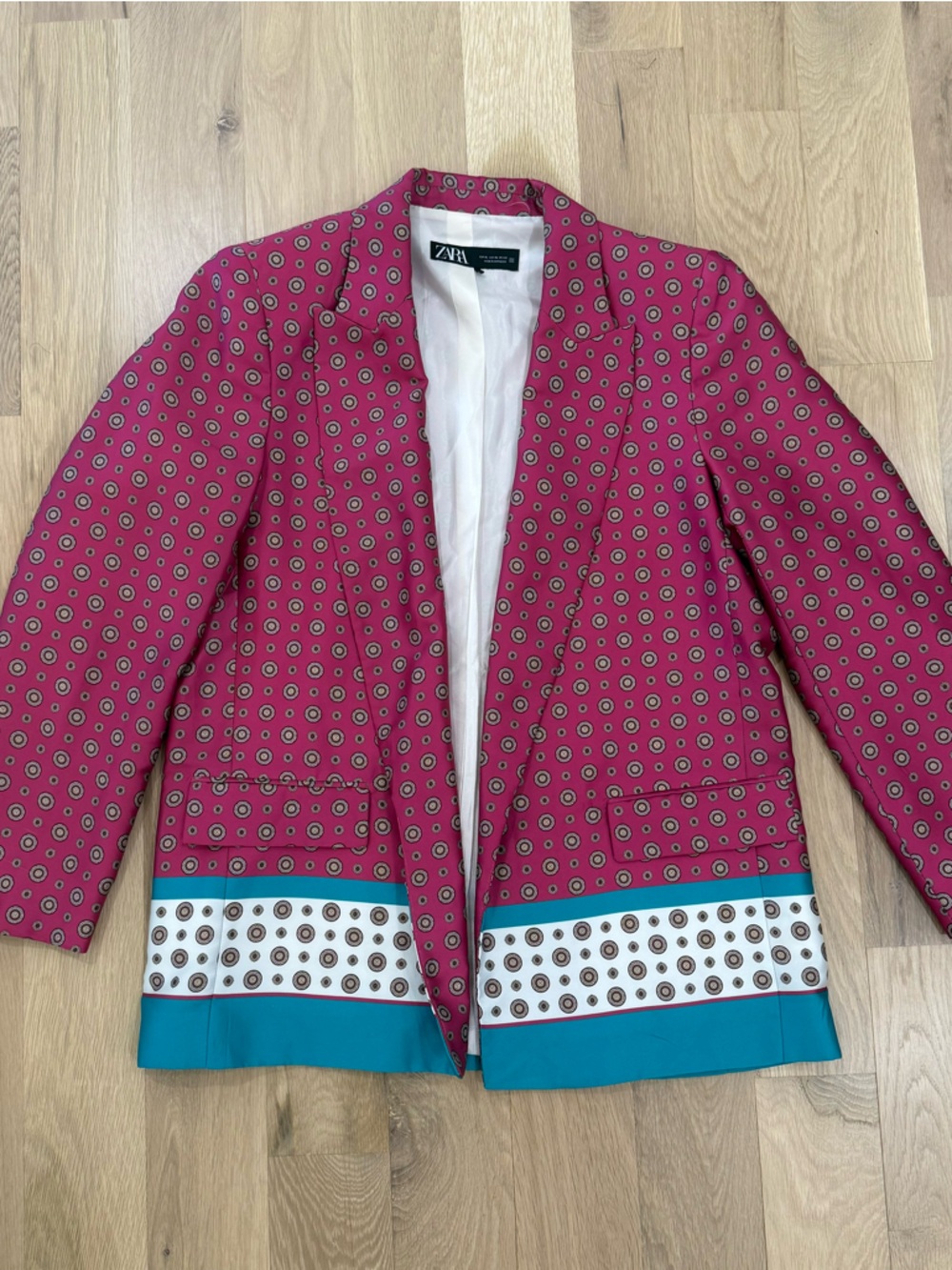 Zara XL Pink and Teal Patterned Satin Blazer